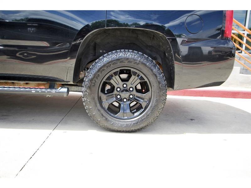 Chevrolet Tahoe  2017