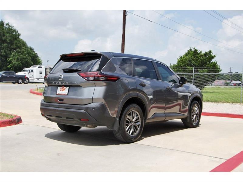 Nissan Rogue  2021