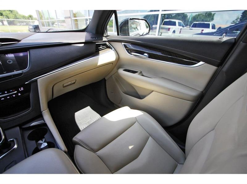 Cadillac XT5  2019