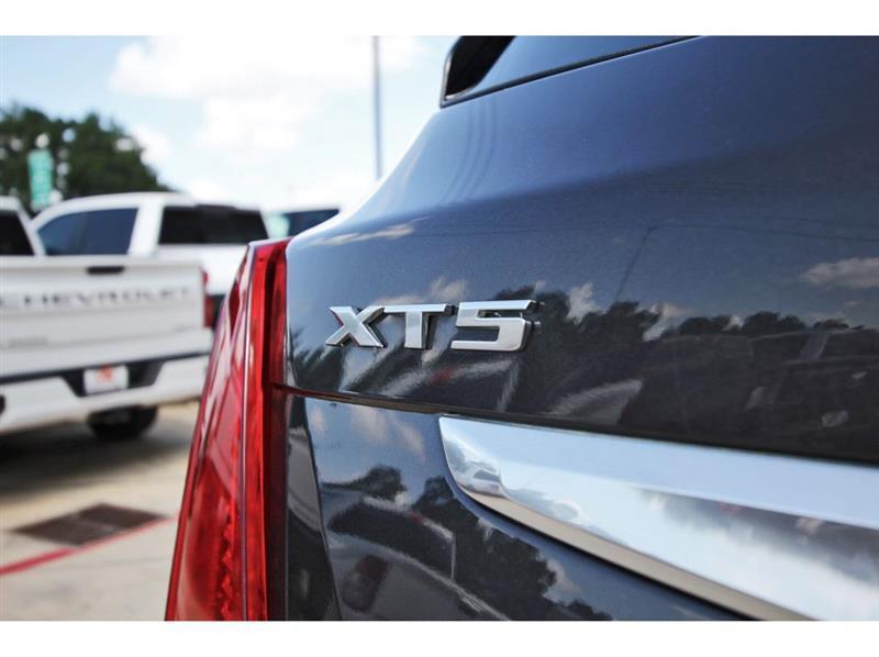 Cadillac XT5  2019