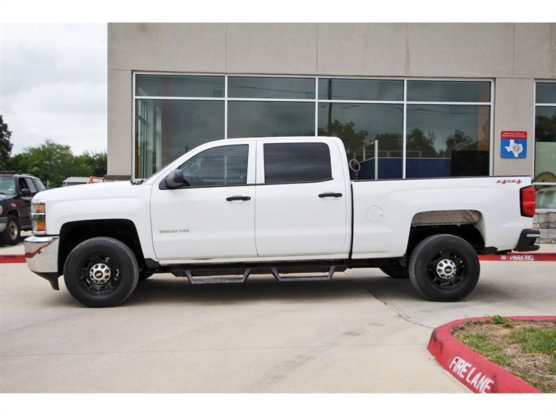 Chevrolet Silverado 2500HD Built After Aug 14  2015