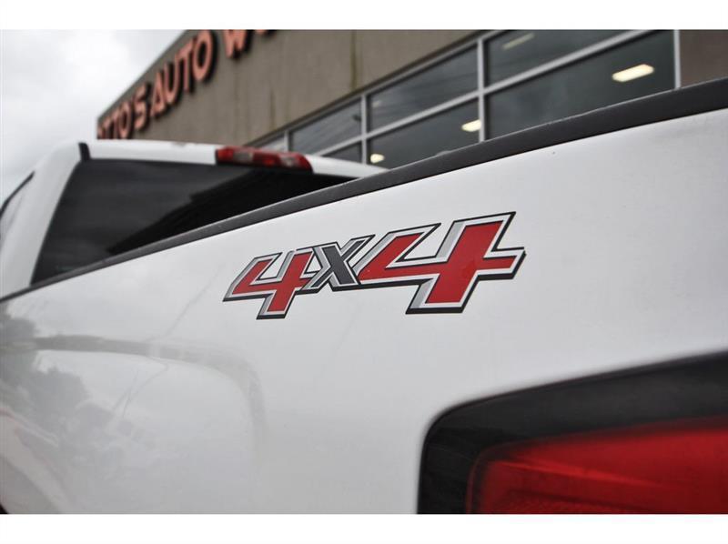 Chevrolet Silverado 2500HD Built After Aug 14  2015