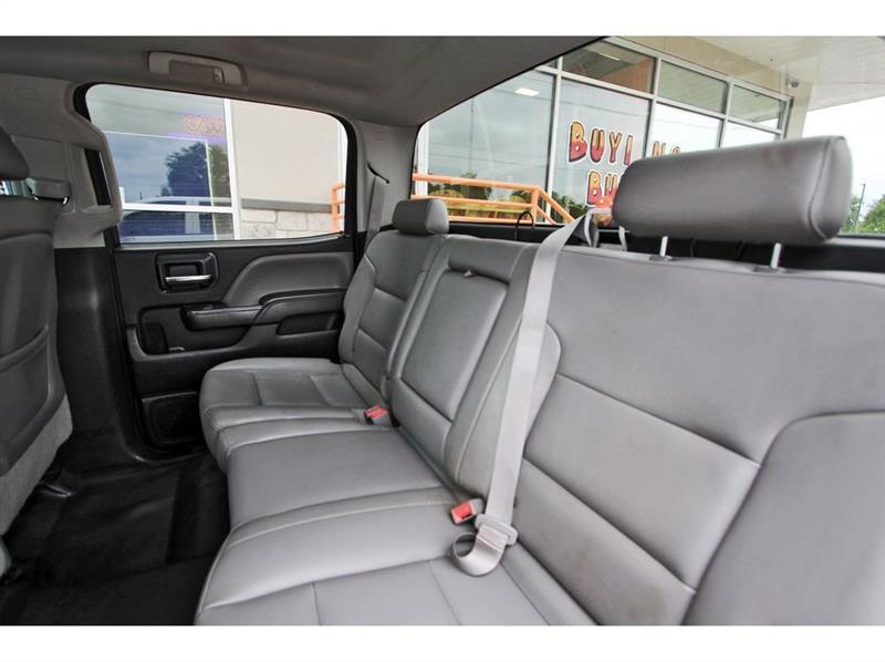 Chevrolet Silverado 2500HD Built After Aug 14  2015