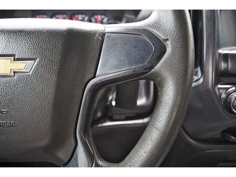 Chevrolet Silverado 2500HD Built After Aug 14  2015