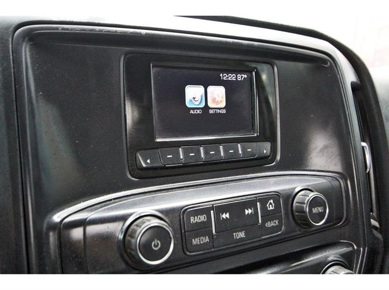 Chevrolet Silverado 2500HD Built After Aug 14  2015