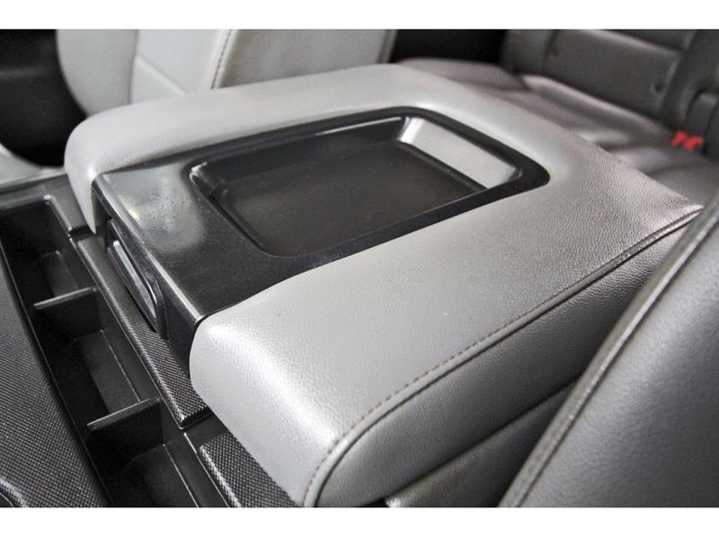 Chevrolet Silverado 2500HD Built After Aug 14  2015