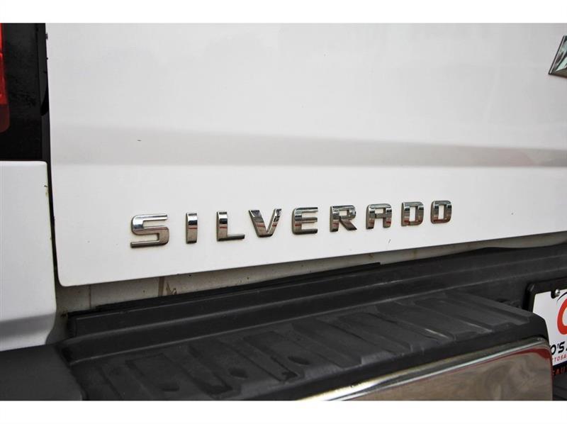 Chevrolet Silverado 2500HD Built After Aug 14  2015