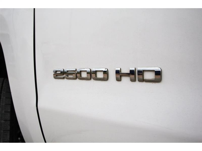 Chevrolet Silverado 2500HD Built After Aug 14  2015