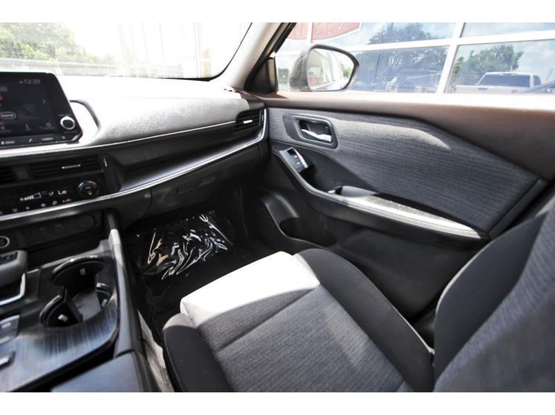 Nissan Rogue  2023