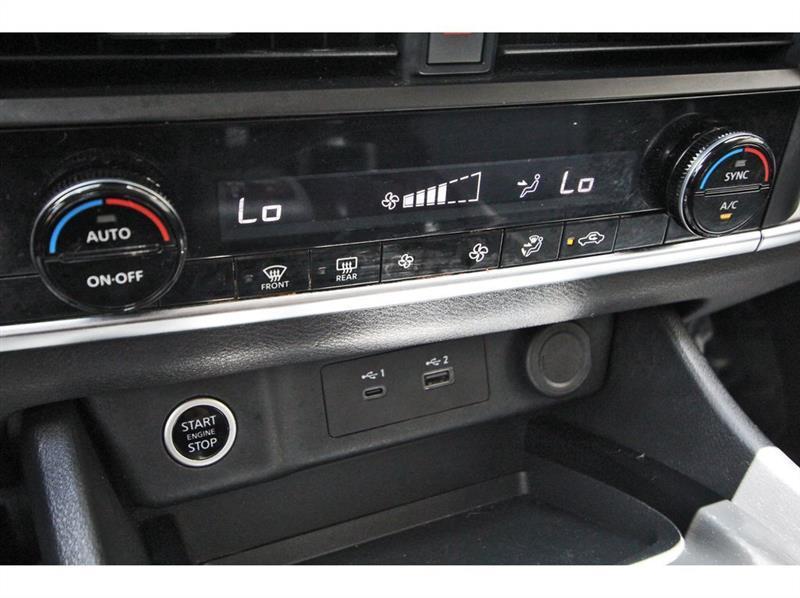 Nissan Rogue  2023
