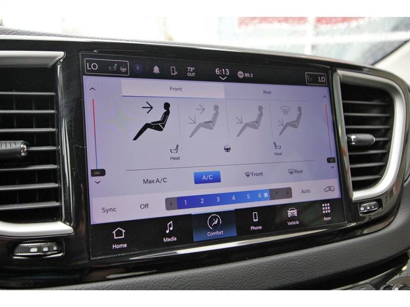 Chrysler Pacifica  2023