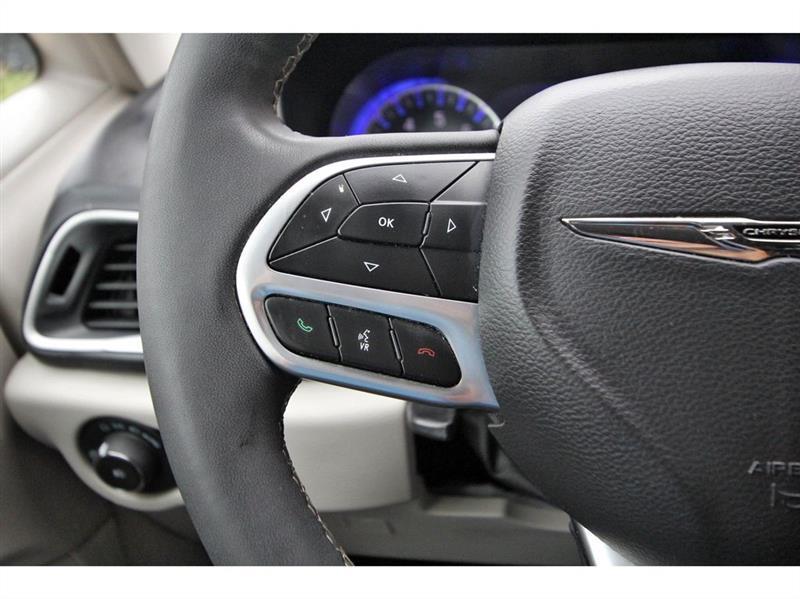Chrysler Pacifica  2023