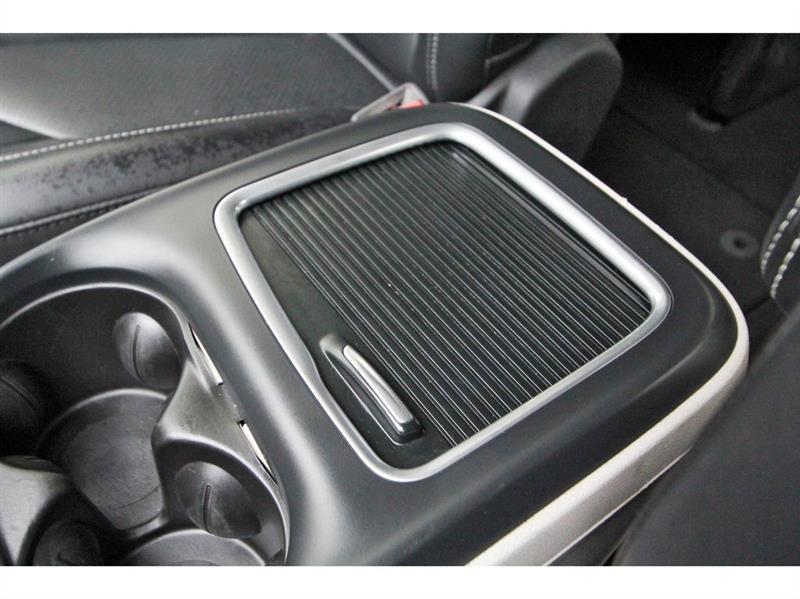 Chrysler Pacifica  2023