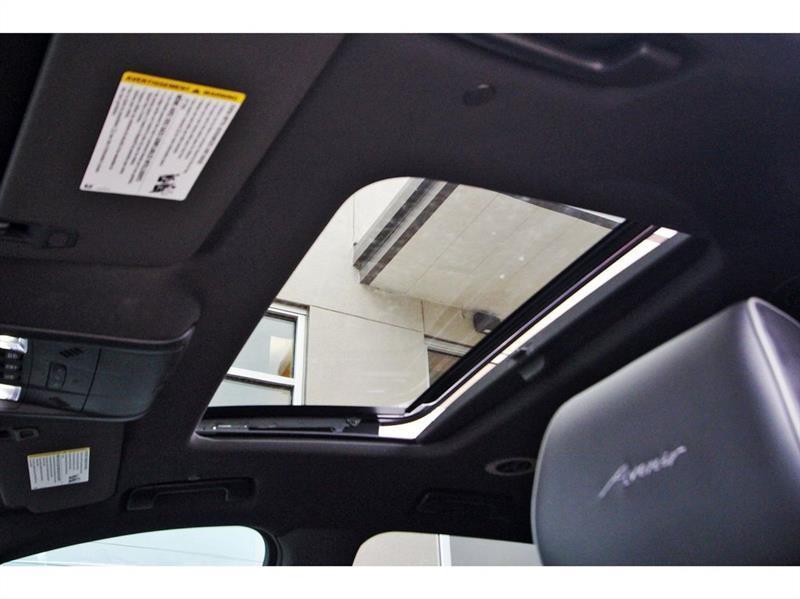 Buick Enclave  2022
