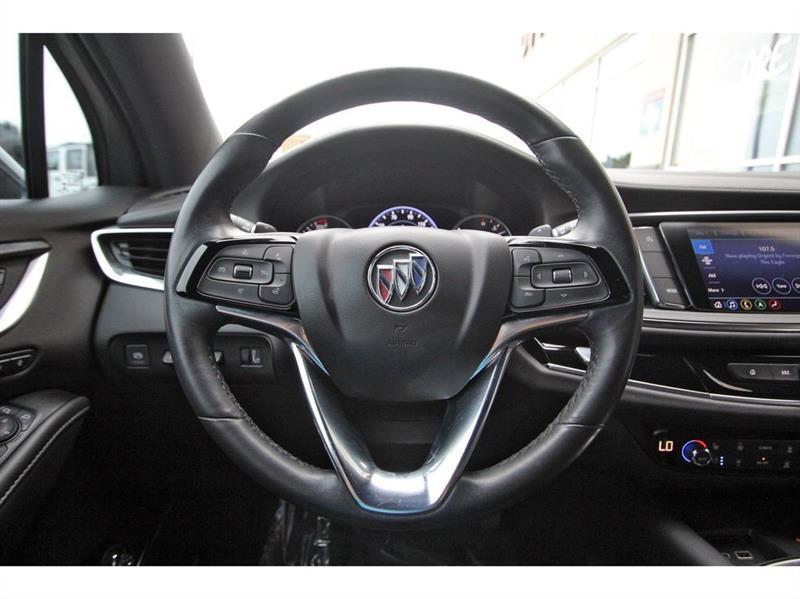 Buick Enclave  2022