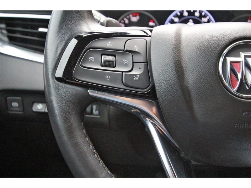 Buick Enclave  2022