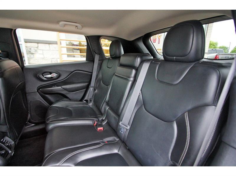 Jeep Cherokee  2017