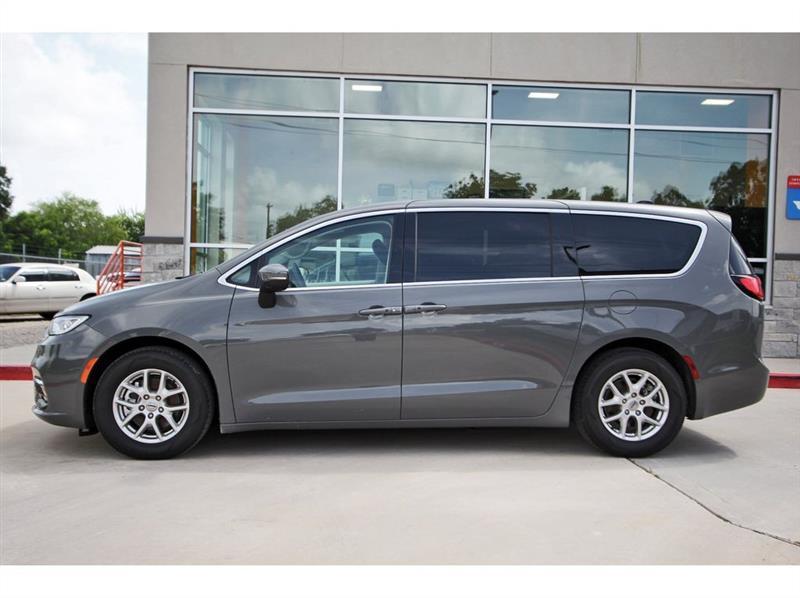 Chrysler Pacifica  2023