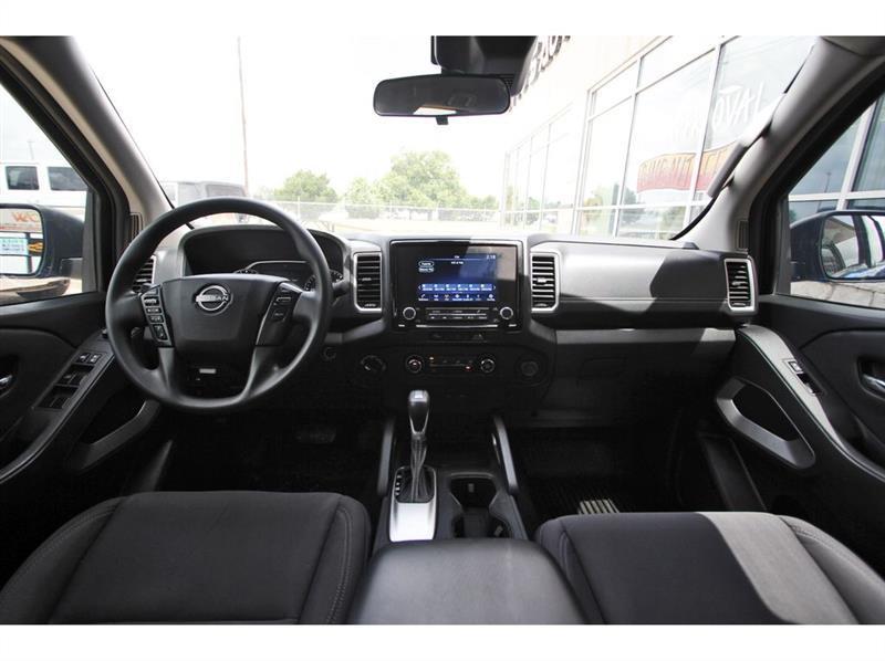 Nissan Frontier  2024