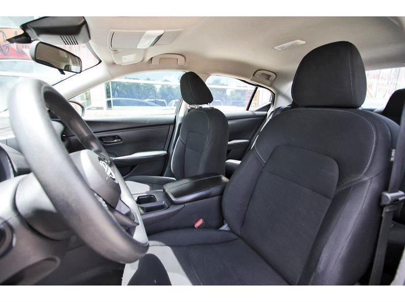 Nissan Sentra  2024