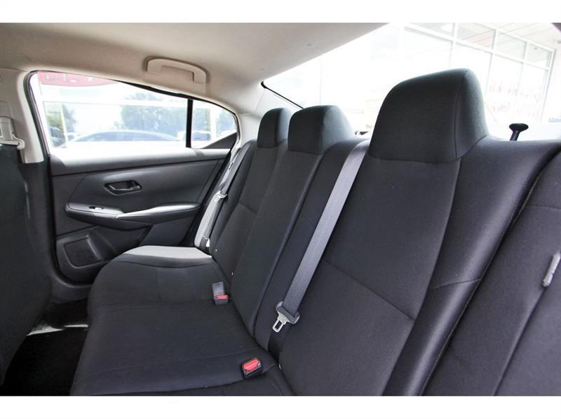Nissan Sentra  2024