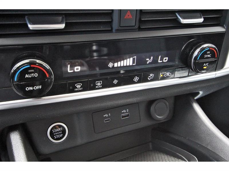 Nissan Rogue  2023