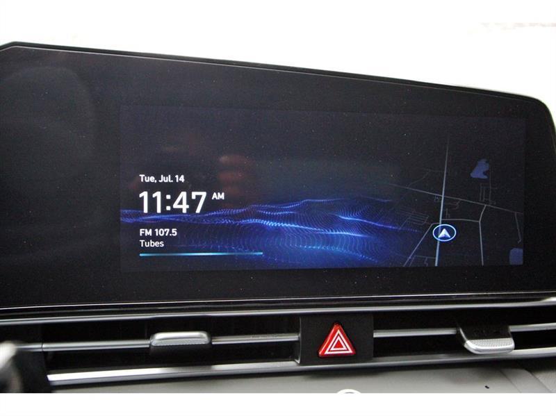 Hyundai Elantra  2023