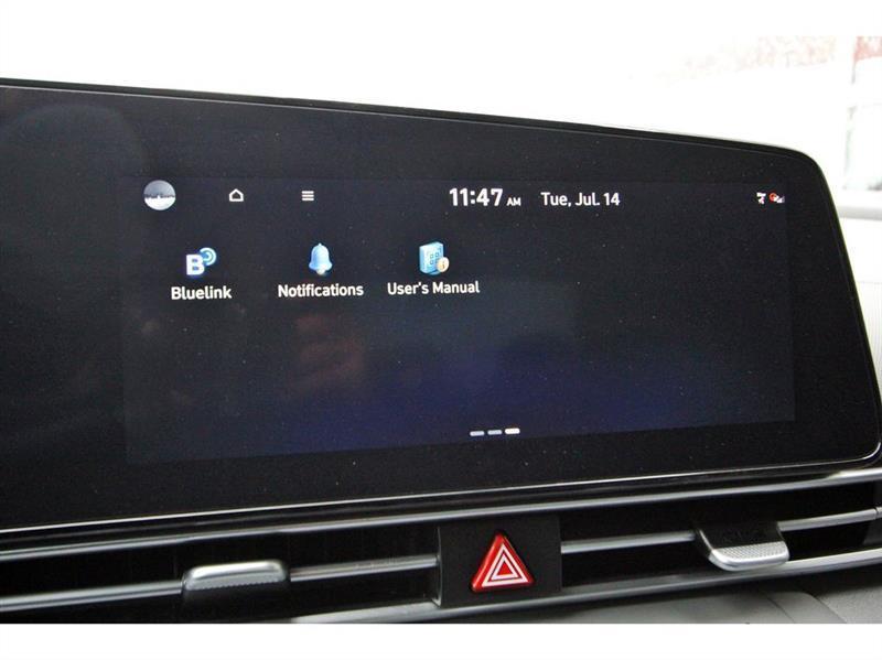 Hyundai Elantra  2023