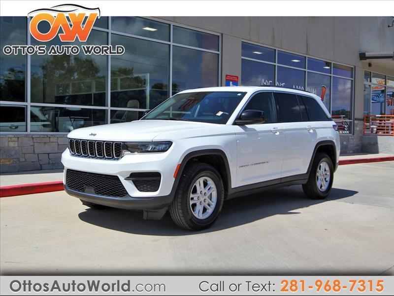 2023 Jeep Grand Cherokee Laredo