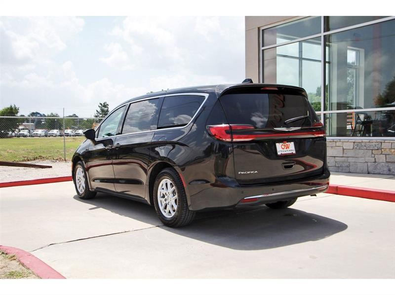 Chrysler Pacifica  2023