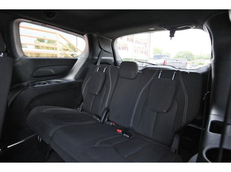 Chrysler Pacifica  2023