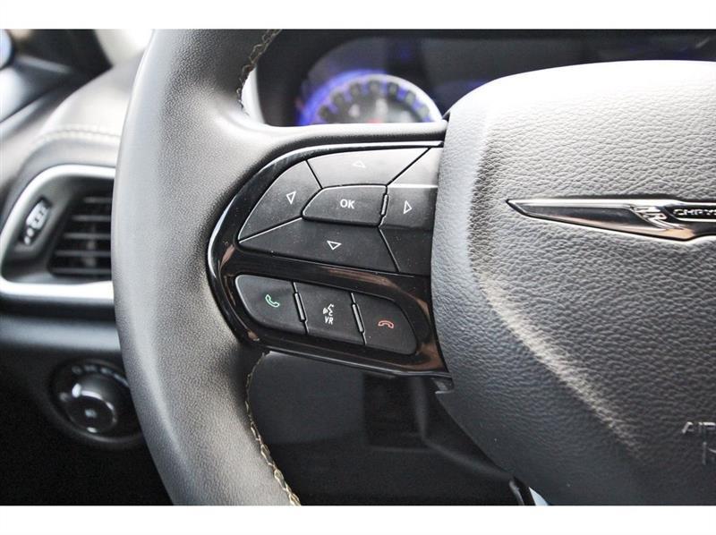 Chrysler Pacifica  2023
