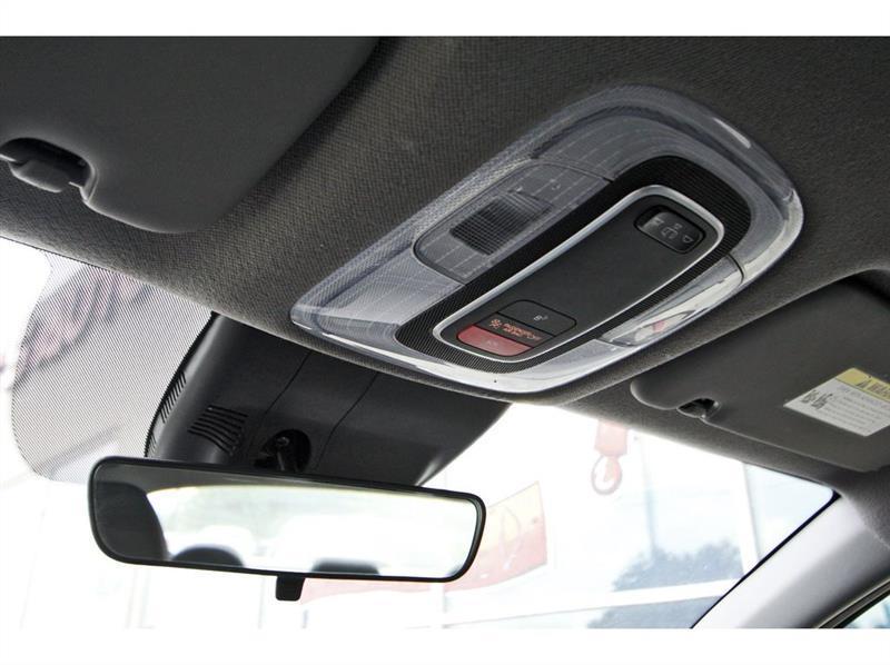 Hyundai Elantra  2024