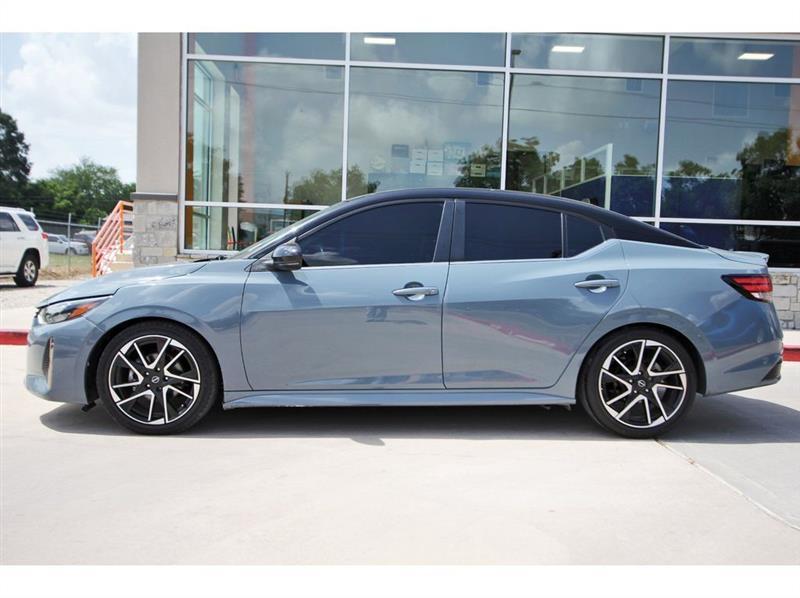 Nissan Sentra  2024
