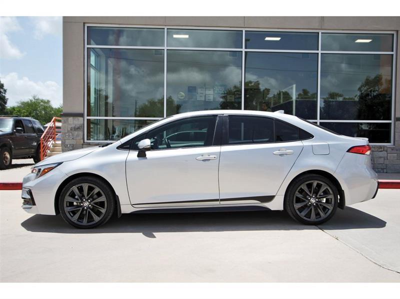 Toyota Corolla  2024
