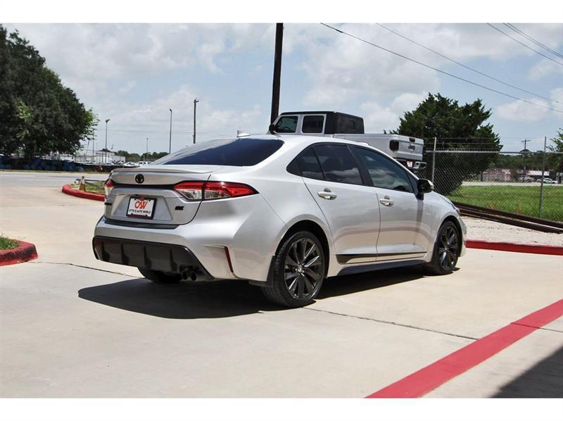 Toyota Corolla  2024