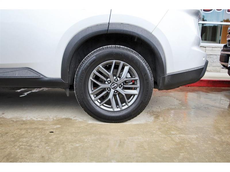Nissan Rogue  2024
