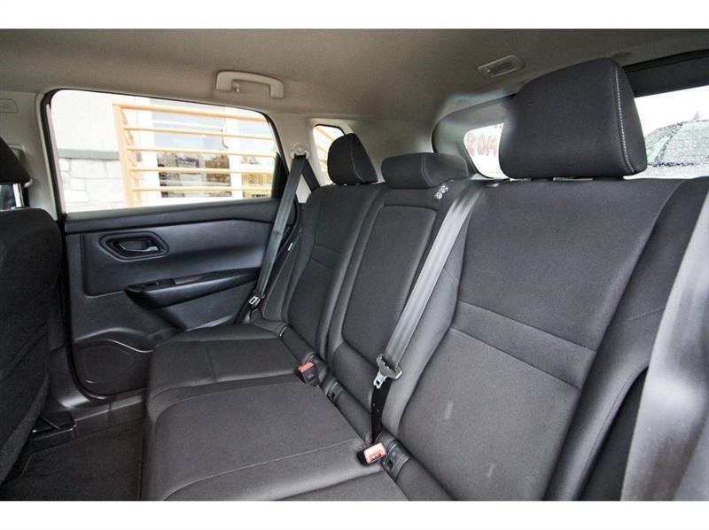 Nissan Rogue  2024