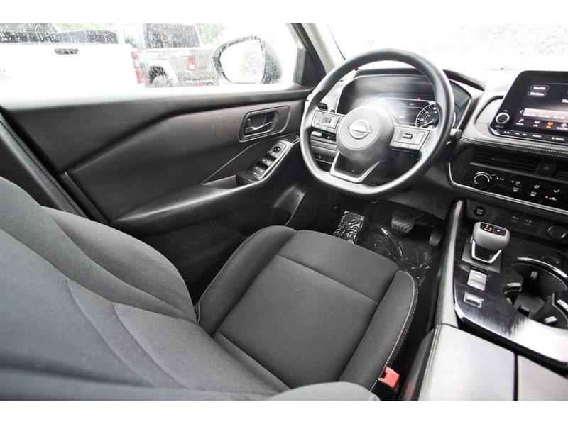 Nissan Rogue  2024