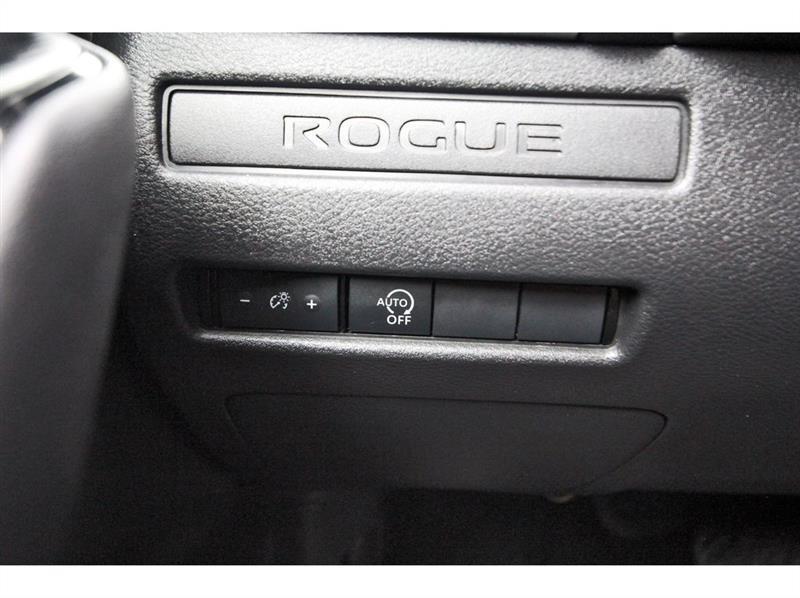 Nissan Rogue  2024