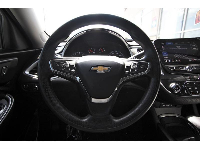 Chevrolet Malibu  2023