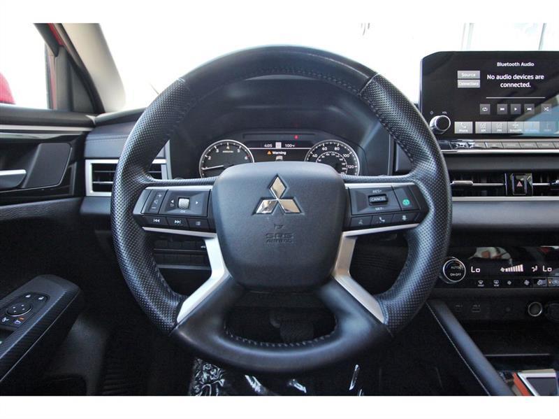 Mitsubishi Outlander  2024
