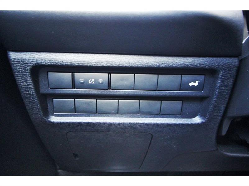 Mitsubishi Outlander  2024