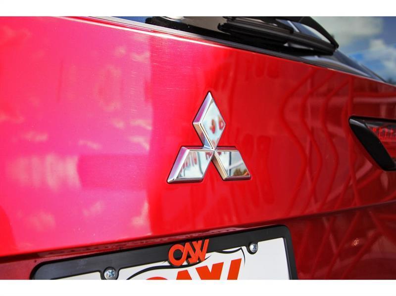 Mitsubishi Outlander  2024