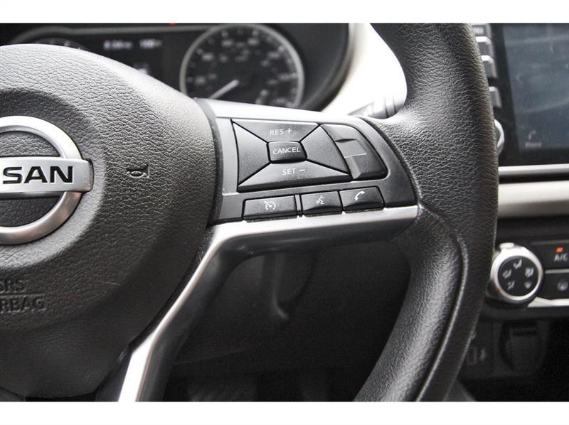 Nissan Versa  2021