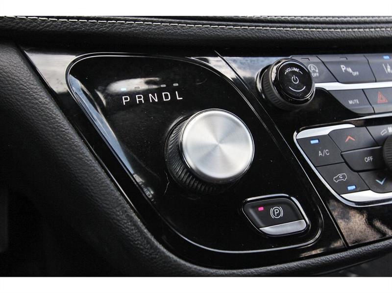 Chrysler Pacifica  2024