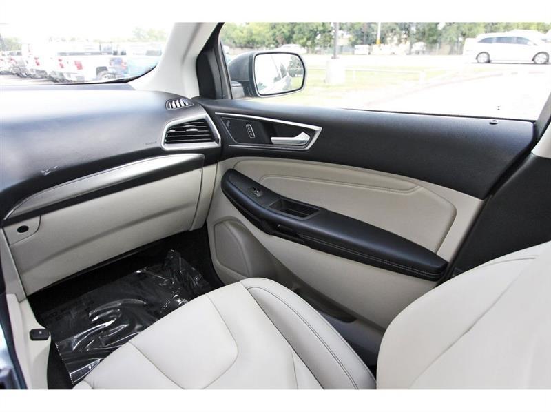 Ford Edge  2022