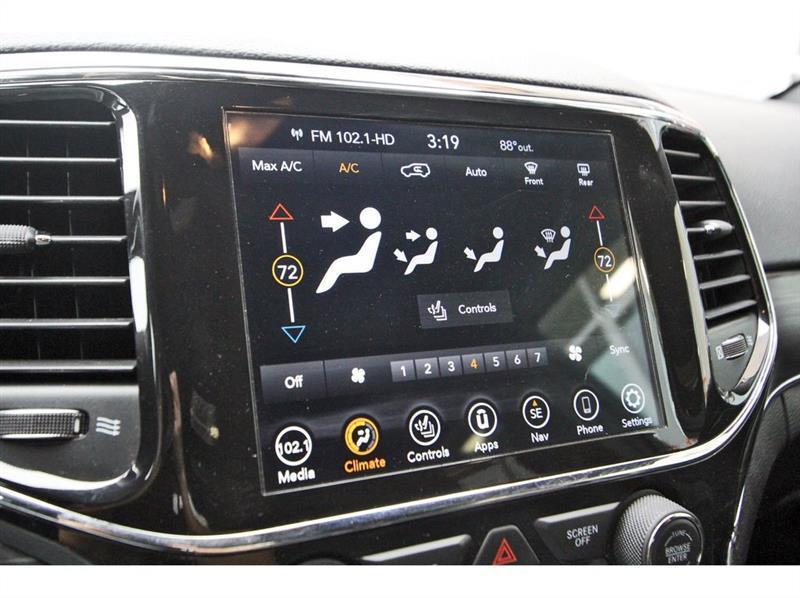 Jeep Grand Cherokee  2021