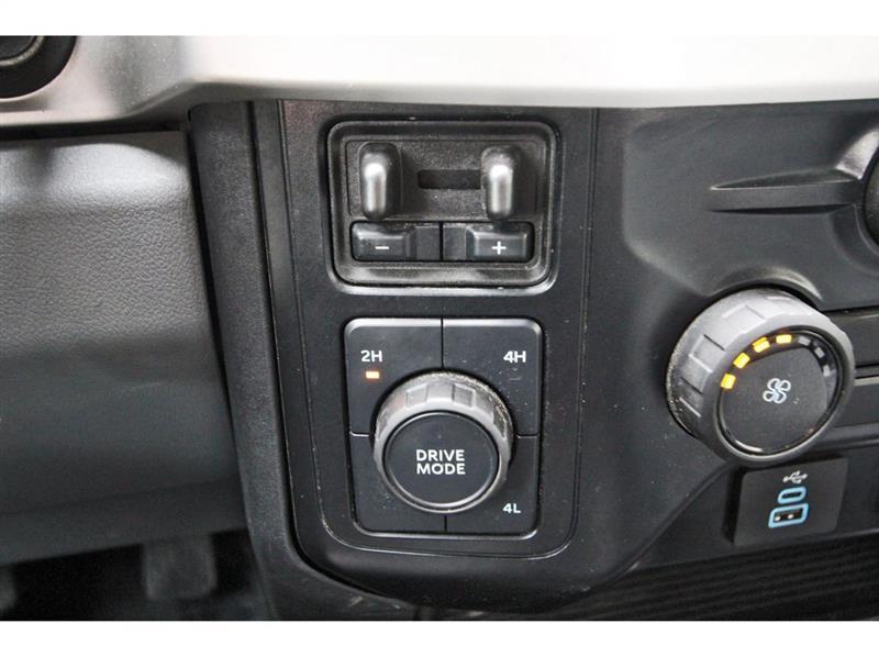 Ford Super Duty F-250 SRW  2025