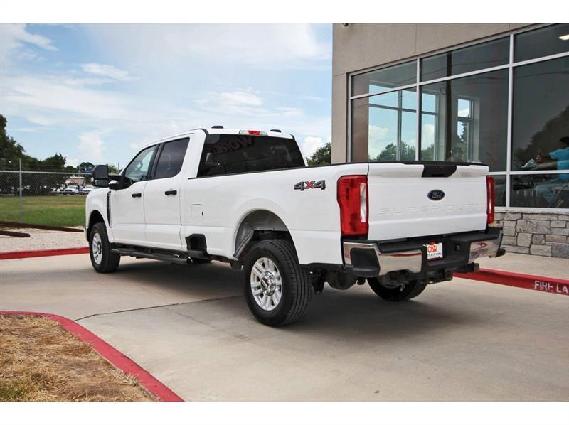 Ford Super Duty F-250 SRW  2023